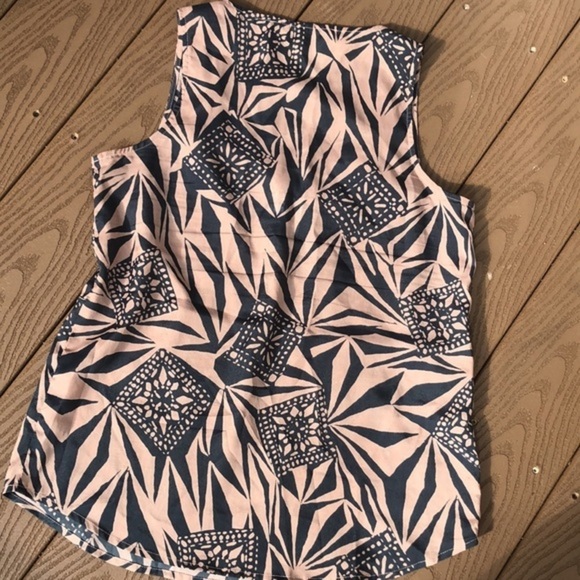 Collective concepts flowy sleeveless print top - Picture 7 of 9